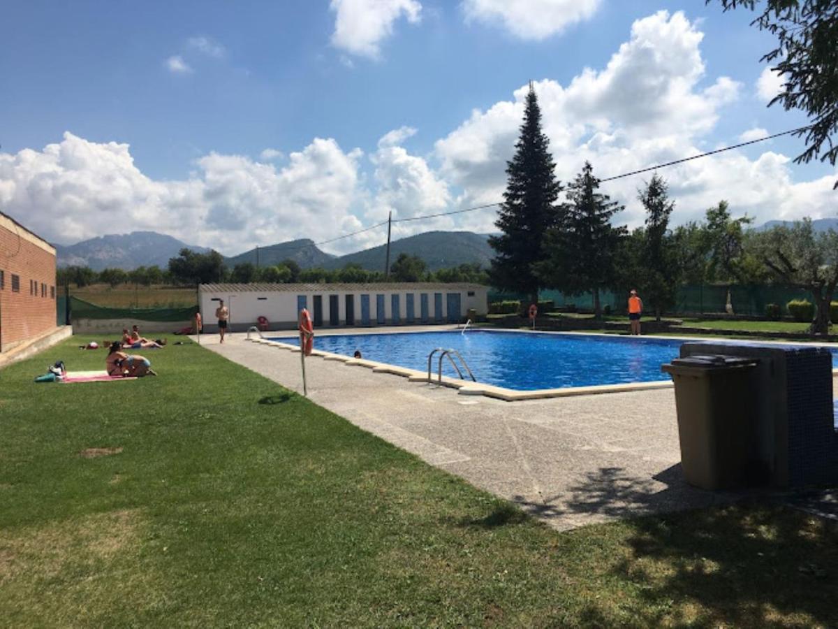 Cal Cuaresma Villa Isona ภายนอก รูปภาพ