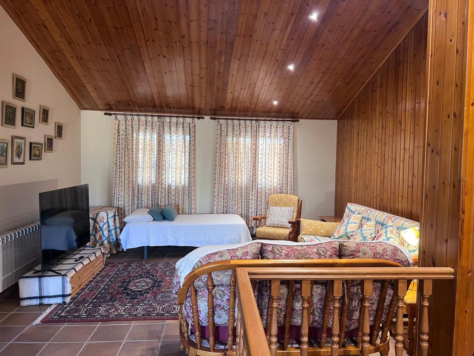 Cal Cuaresma Villa Isona ภายนอก รูปภาพ